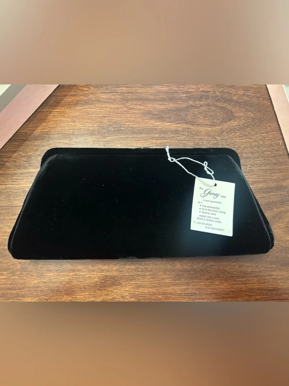 The Garvey Label Black Velvet Clutch Wristlet - Picture 1 of 5